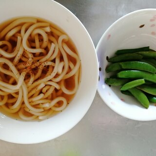 一石二鳥、かけうどんとエンドウ